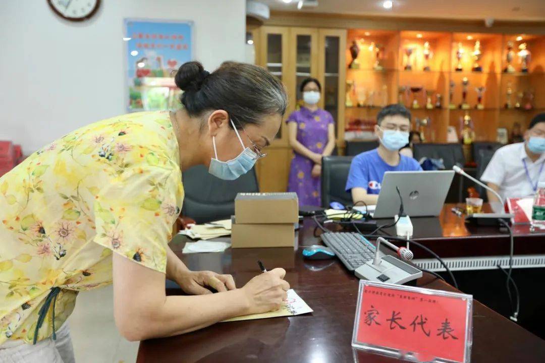 香洲区小学最新动态报道